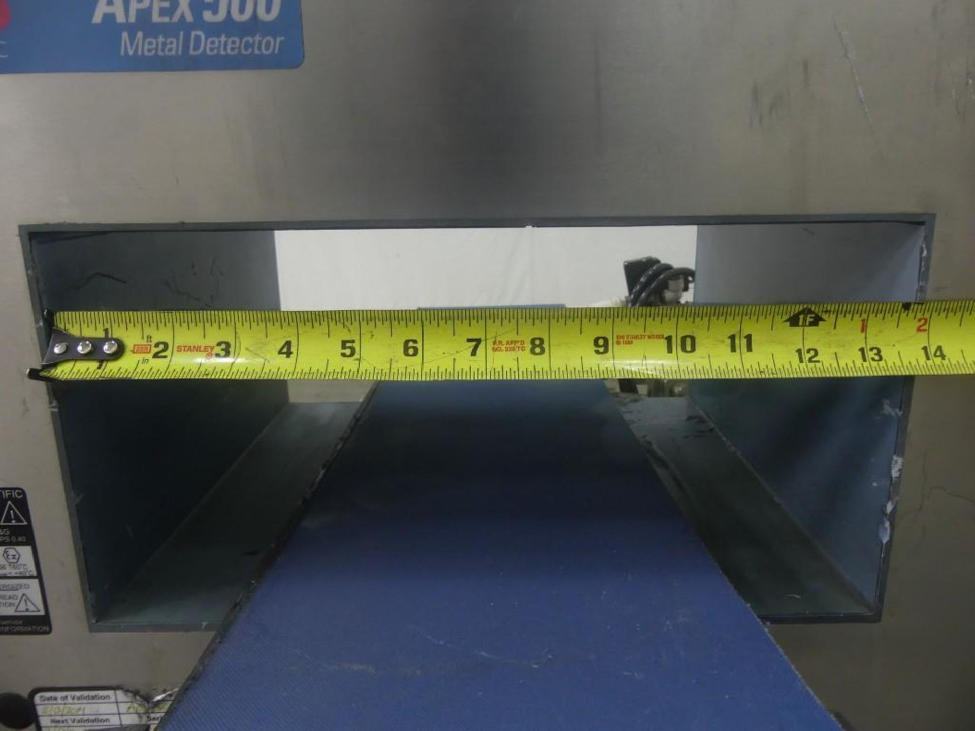 Thermo Apex 500 6 In High x 13 In W Metal Detector - Image 8 of 13