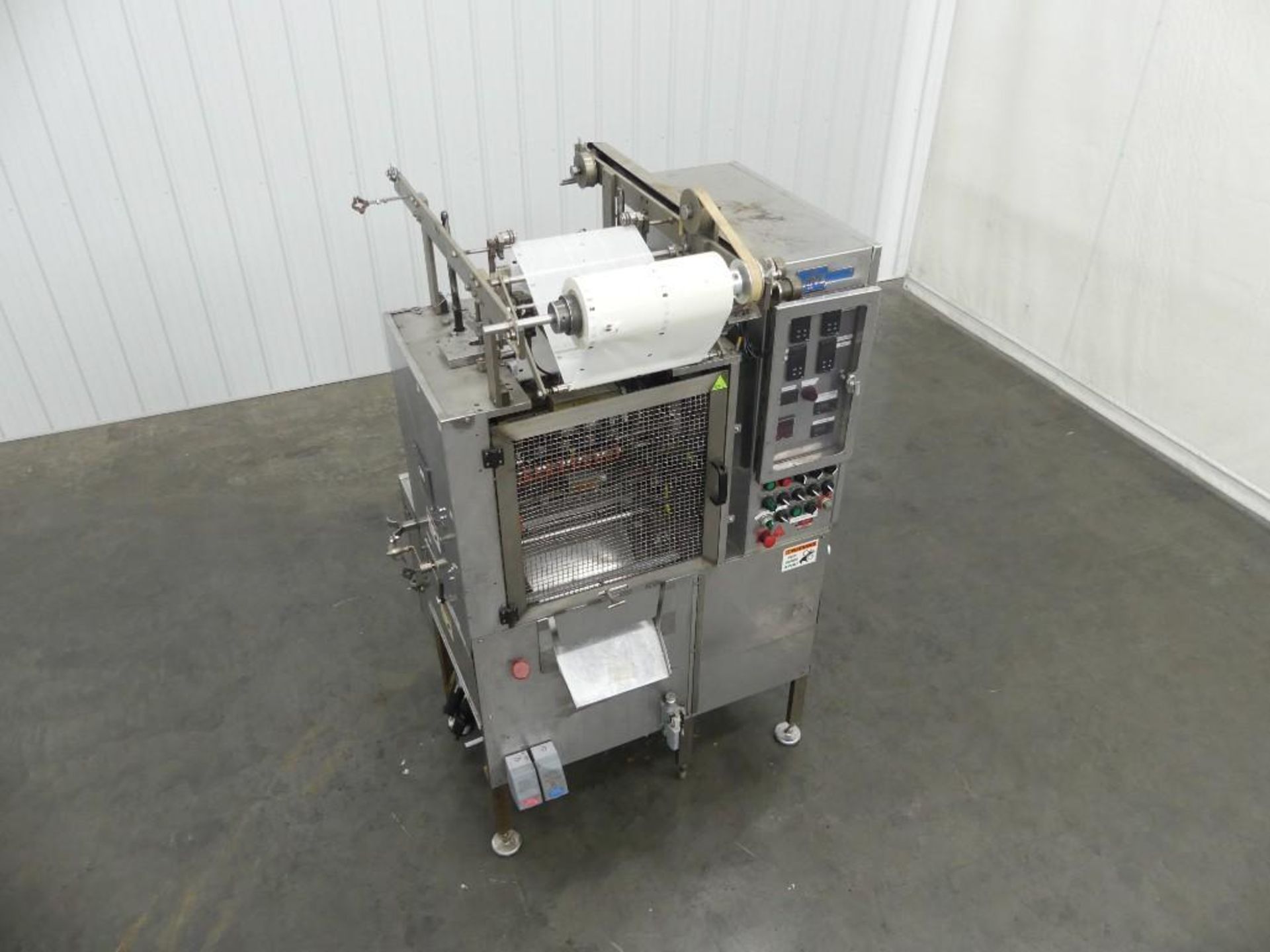 Winpak L-12 Vertical Form Fill Seal Pouch Machine