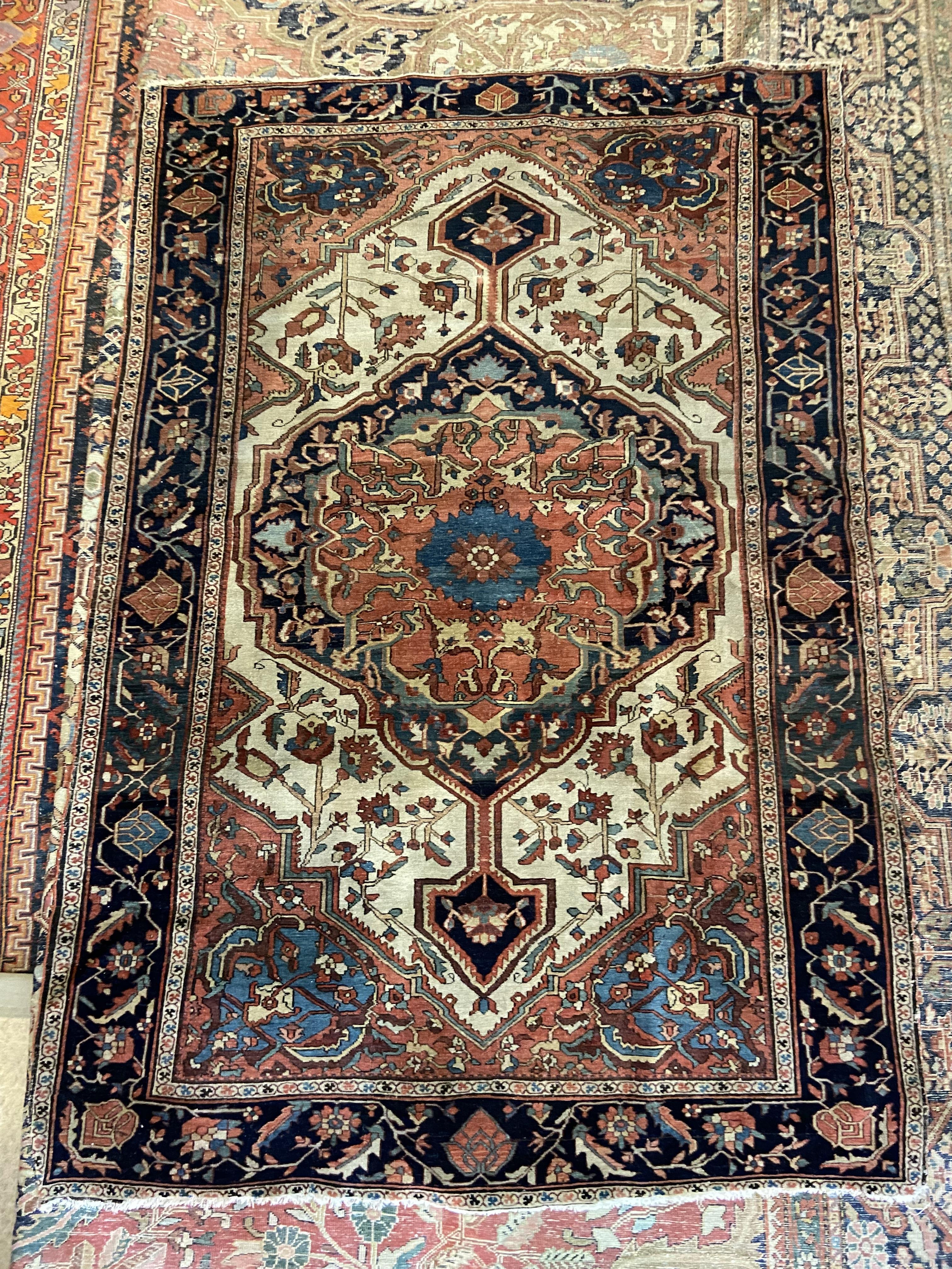 Sarouk Farahan Persian rug, c.1920 - Image 2 of 3