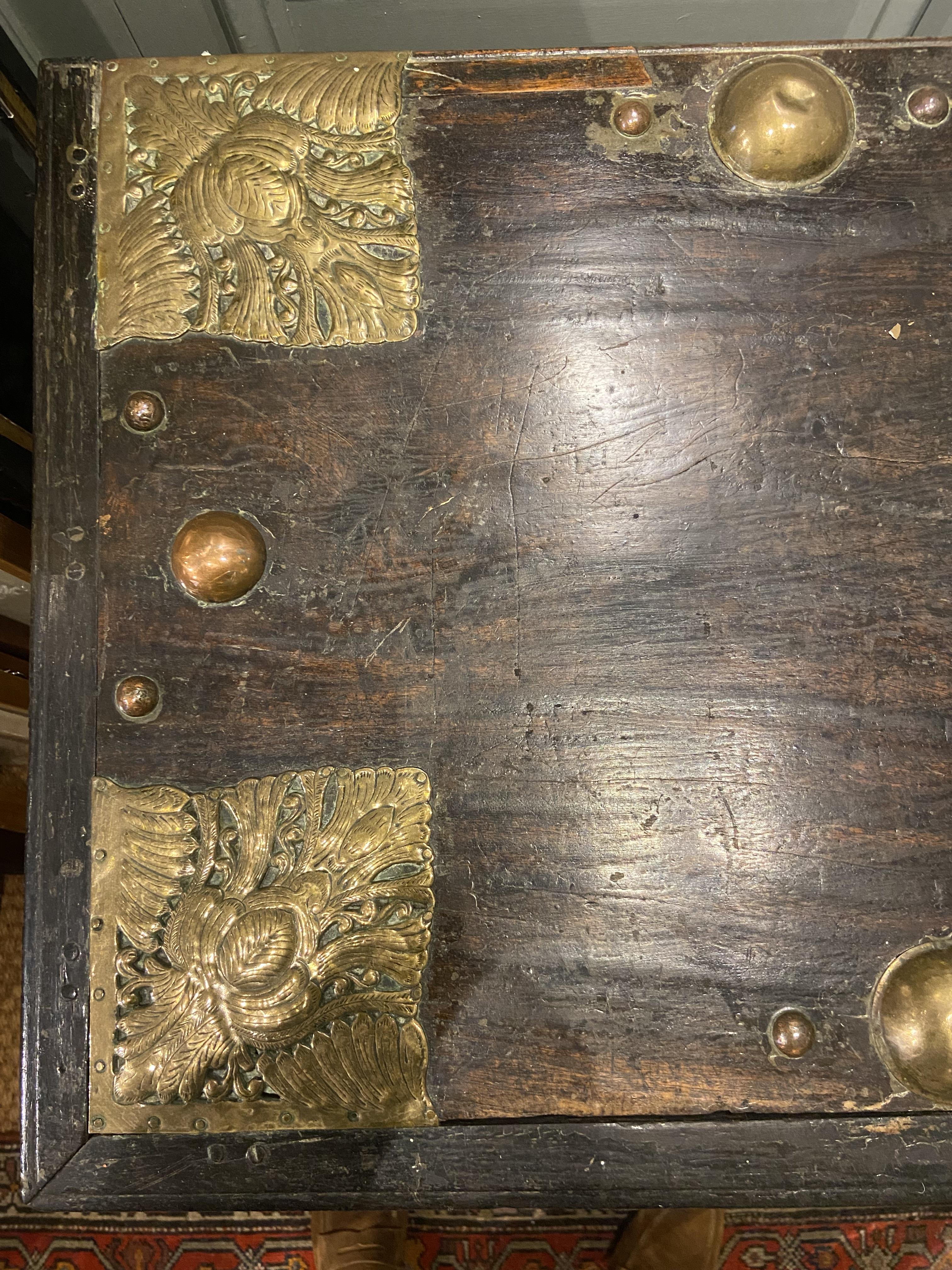 18th Century, Dutch Sri Lankan chest, Padouk - Image 3 of 8