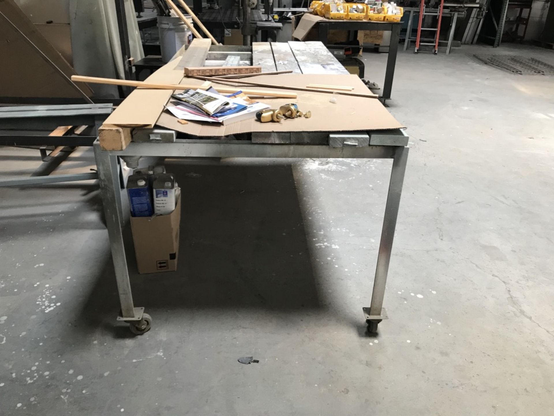 METAL WORKTABLE, APPROX. 93.25" X 45" WIDE X 36.75" TALL, PORTABLE - Image 3 of 5