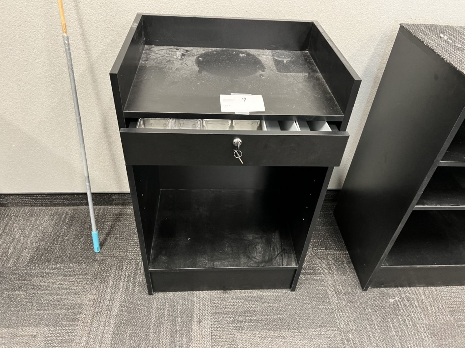 RECEPTION STAND W/ LOCKING CASH DRAWER - Image 2 of 2