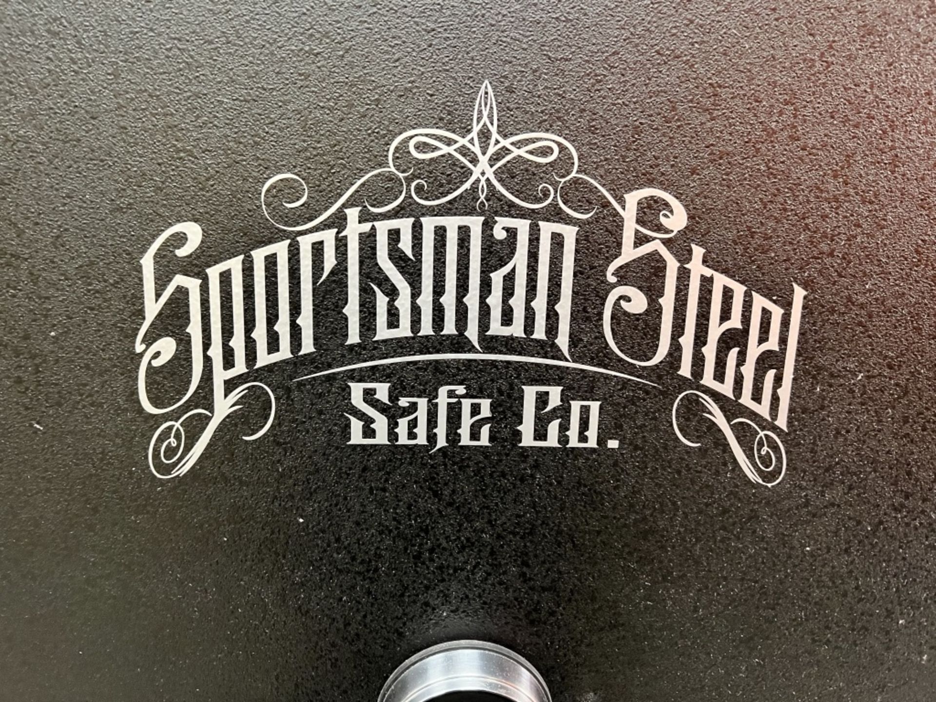 LOT OF: (1) SPORTSMAN STEEL SAFE, THE SAFE IS ON A PALLET-THIS SAFE SHOULD BE REMOVED ON THE FIRST R - Image 6 of 12