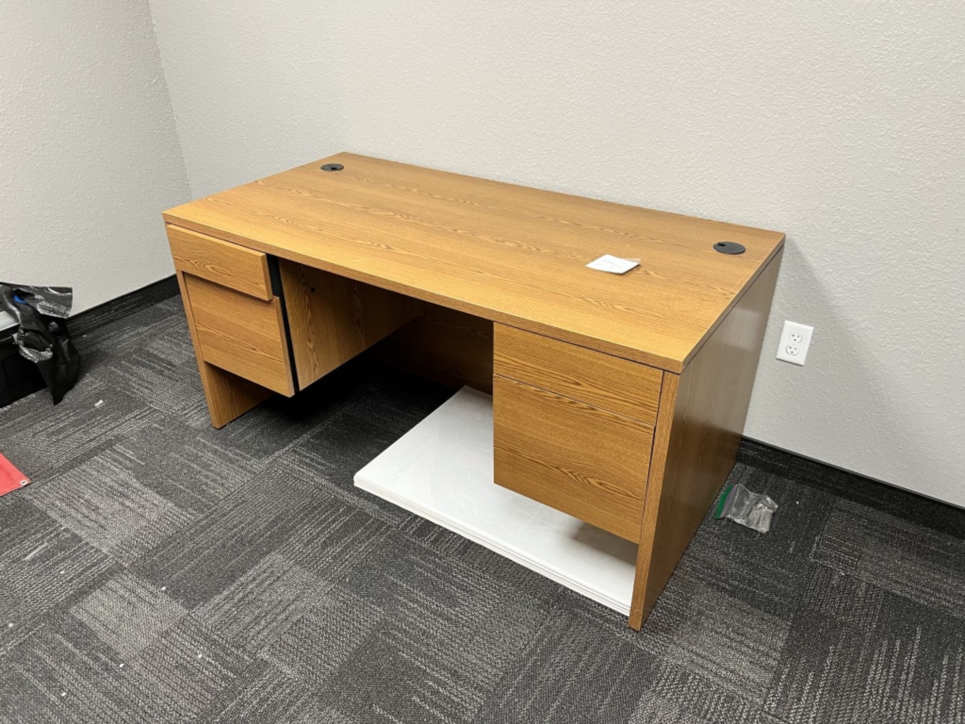 PARTICLE BOARD DESK W/ 4 DRAWERS - Image 3 of 3