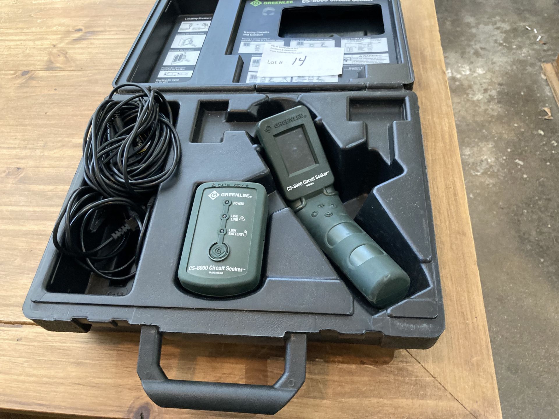 Greenlee CS-8000 Circuit Seeker, with carrying case