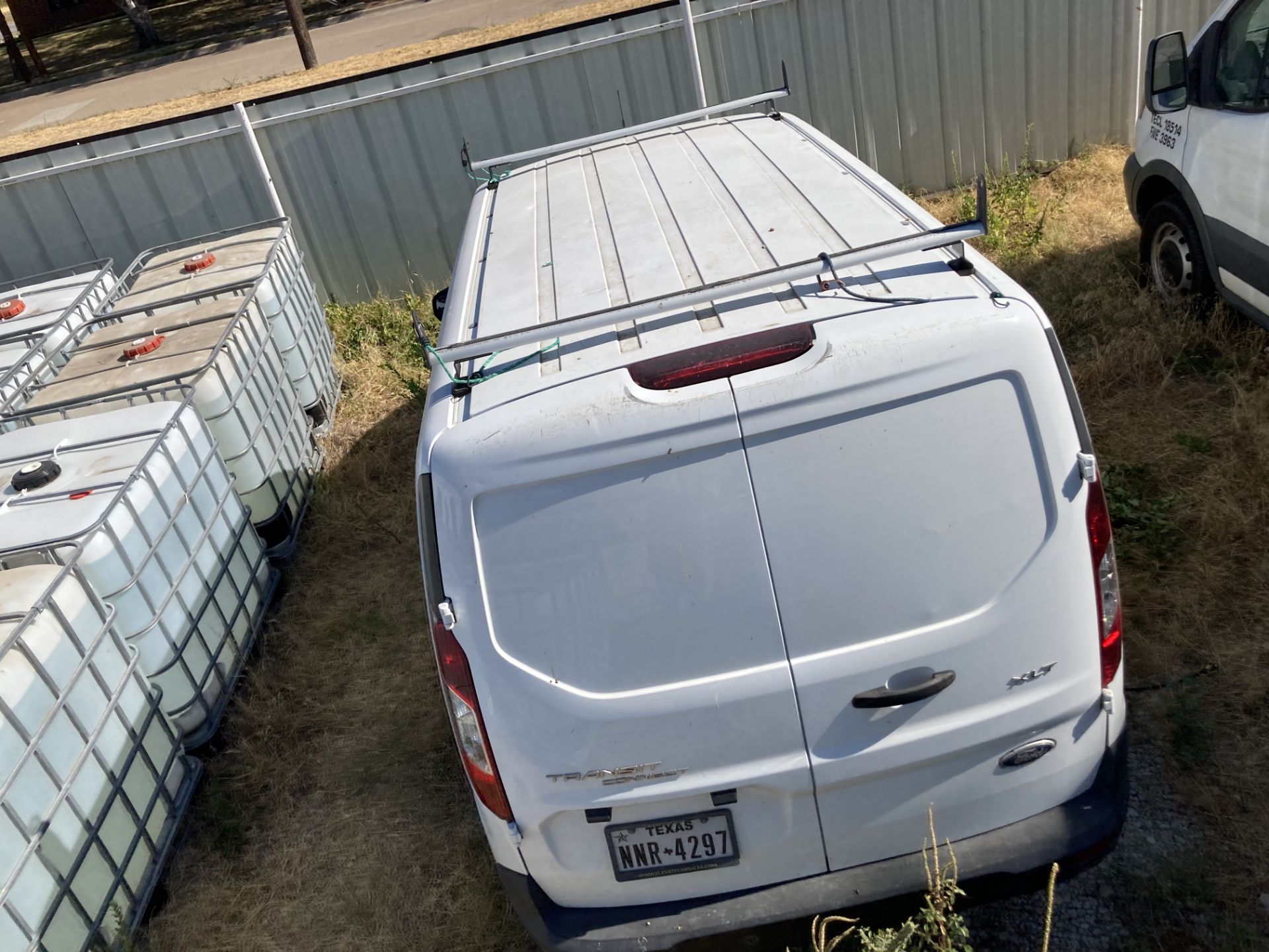 2018 Ford Transit Connect XLT, color White, with roof rack. VIN NM0LS7F73J1372848 - Image 8 of 10