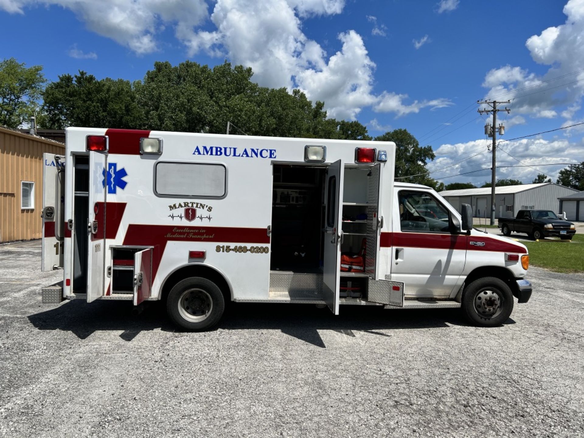 2003 FORD AMBULANCE, E-450 SUPER DUTY, 7.3 LITRE, 8 CYLINDER DIESEL ENGINE, TRUCK ID 111, OD 94,466 - Image 84 of 94