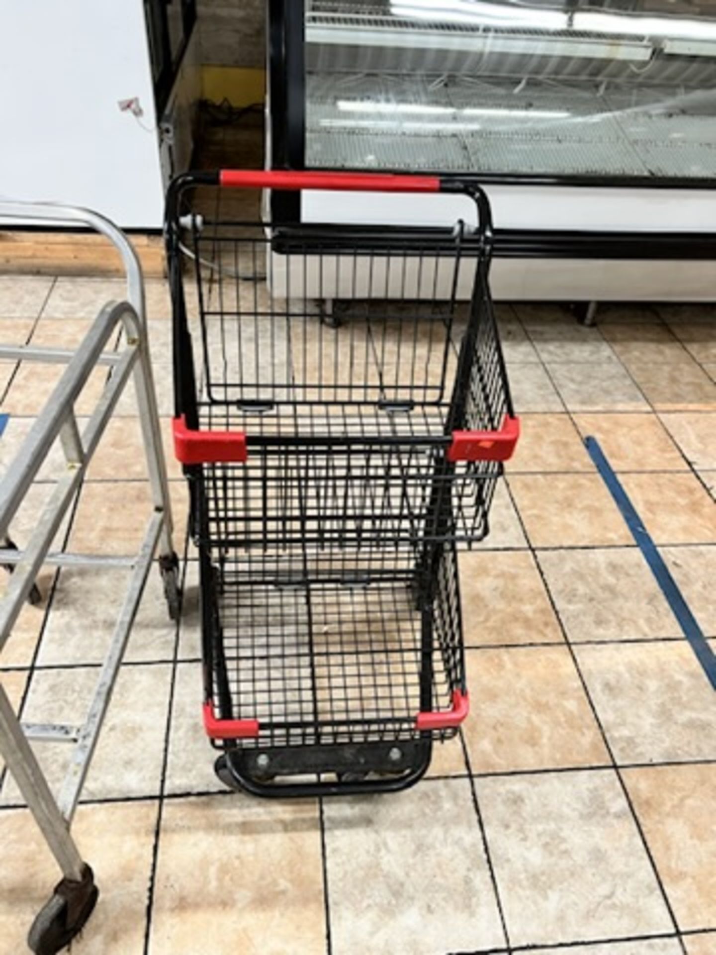 Lot of: (1) silver wheeled cart, and (1) grocery cart - Image 5 of 8