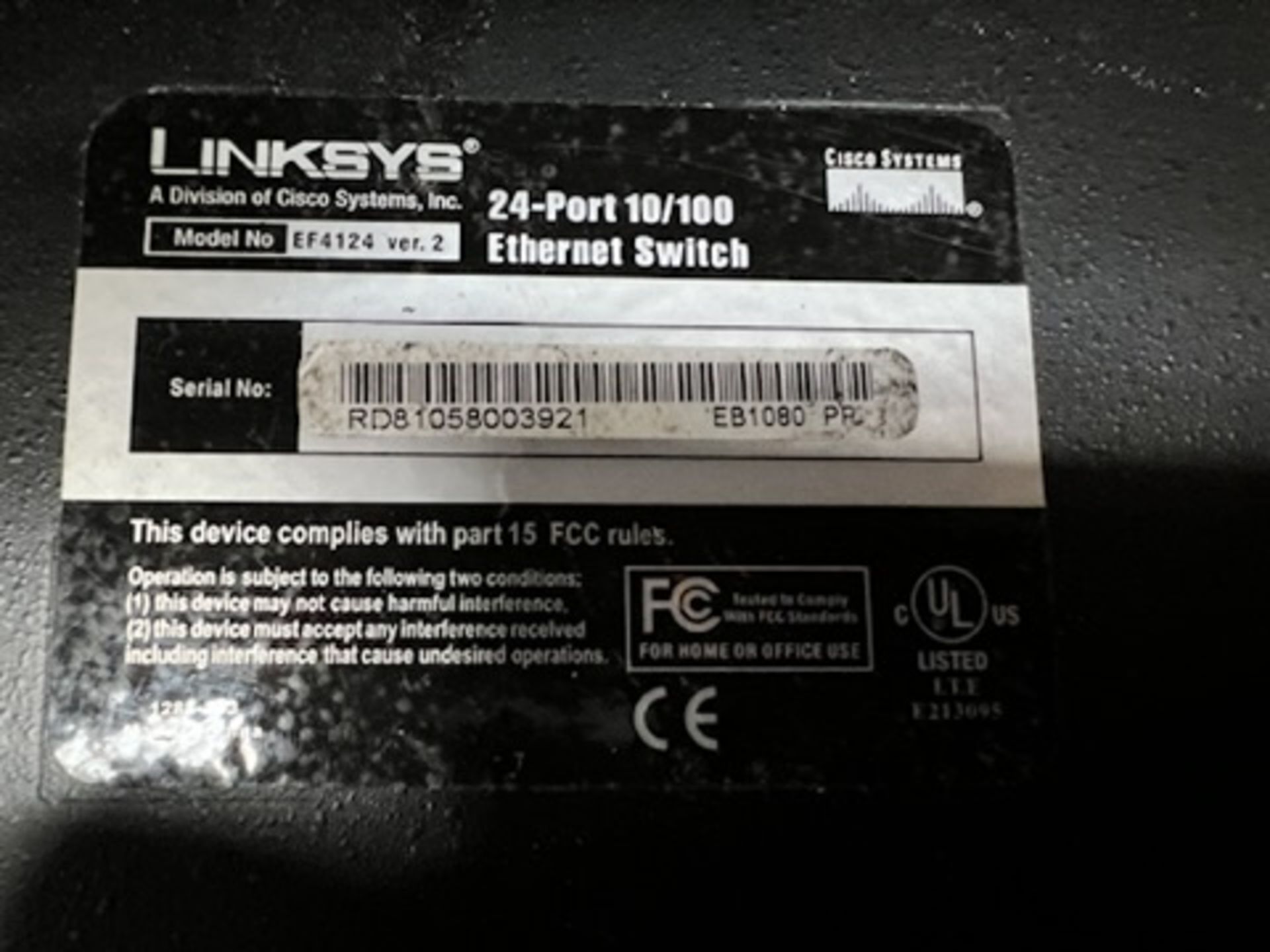 Lot of: (2) Cisco 2500 series routers , (1) Cisco IAD 2400 Series router, (2) Linksys 24-port intern - Image 18 of 18