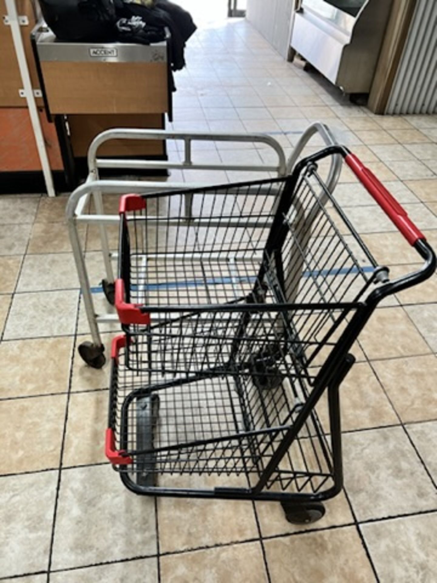 Lot of: (1) silver wheeled cart, and (1) grocery cart - Image 2 of 8