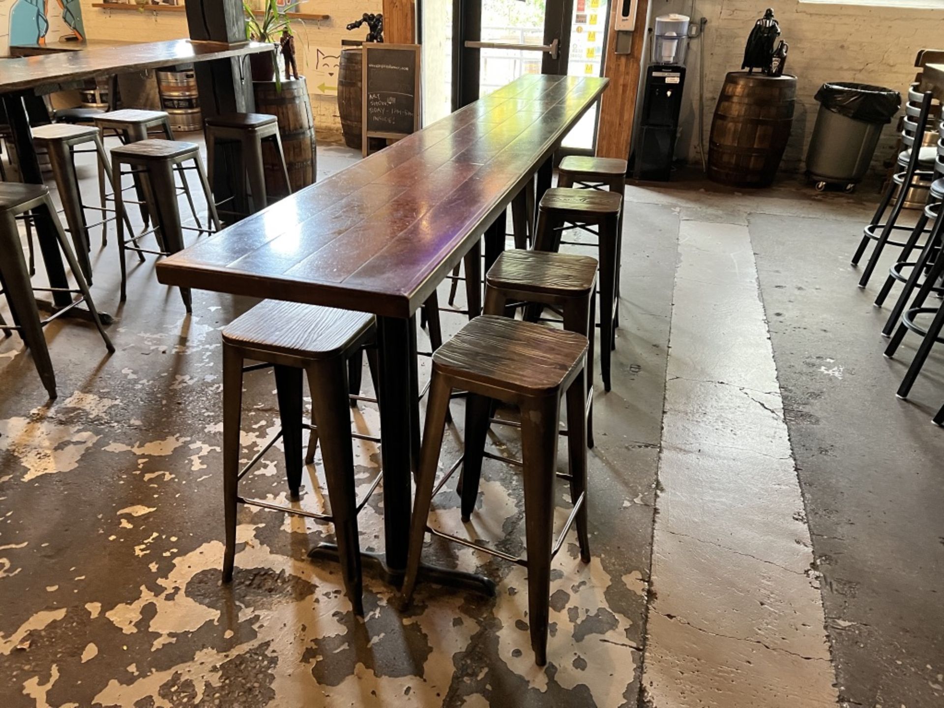 LOT OF: (1) 10' L X 17.5" WIDE WOODEN TABLE AND (8) METAL STOOLS W/ WOOD TOP SEAT - Image 9 of 9