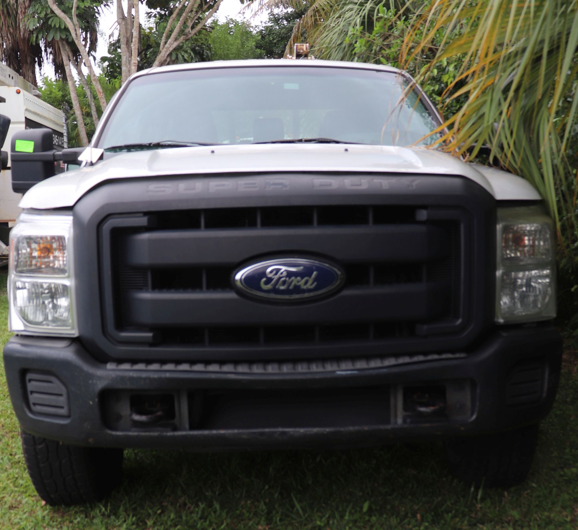 2013 Ford F-350 pickup, 200520 miles, with powered dump bed, Vin: 1FT8W3B68DEA11809 - Image 2 of 20