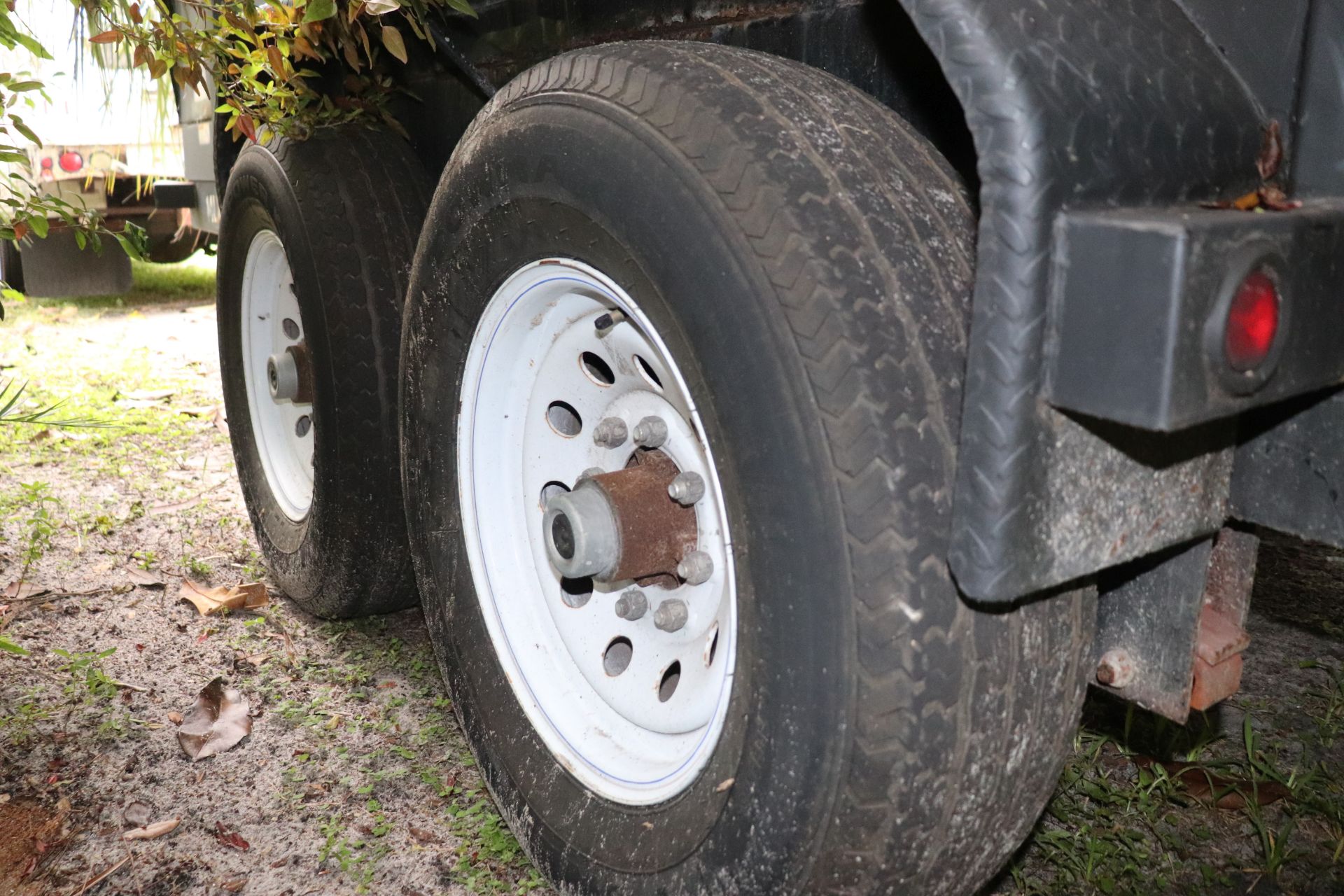 Big Tex dump trailer Model 14LX, Net payload 9860 lbs., 14' long - Image 9 of 10