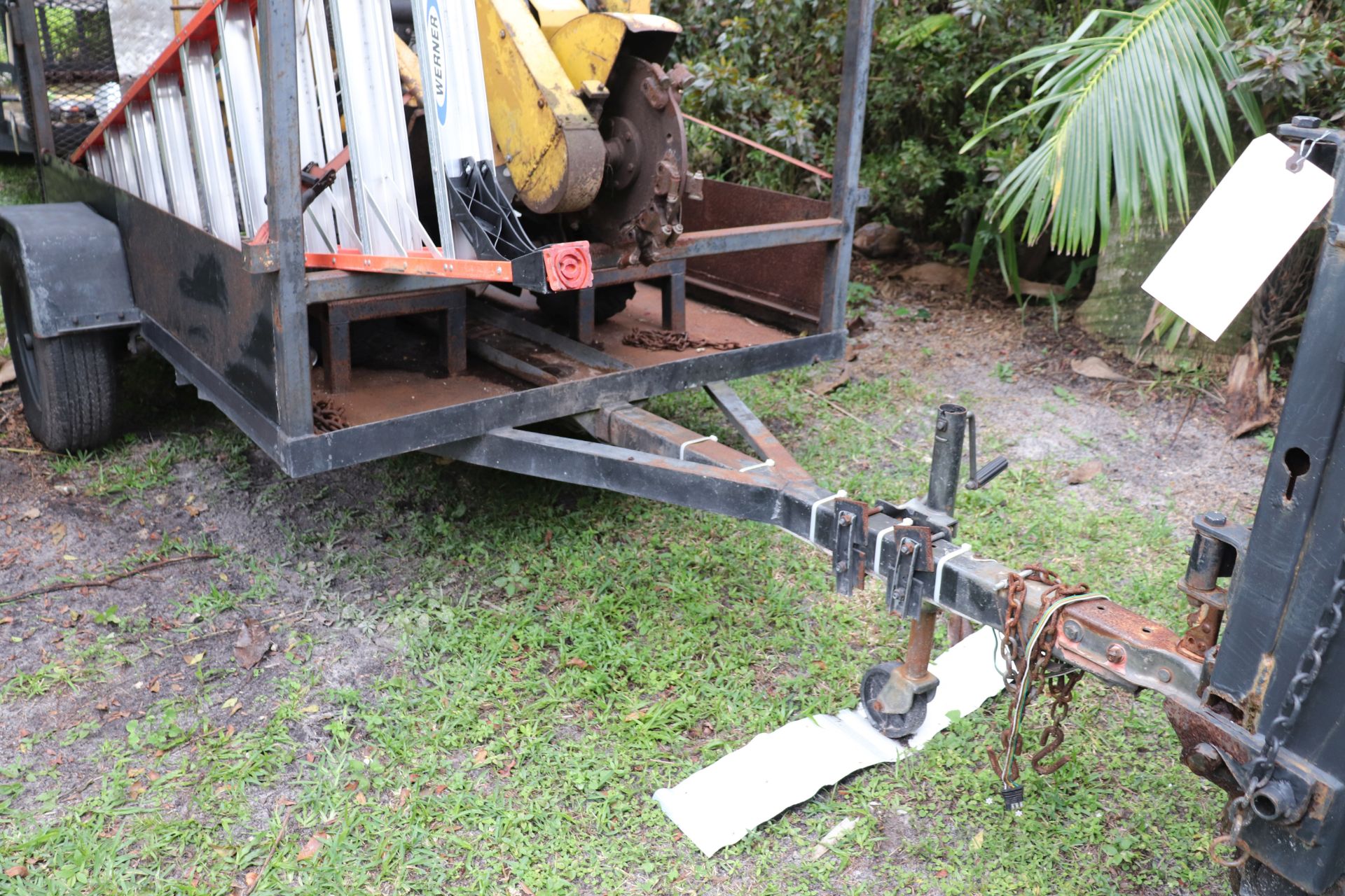 8' trailer with ramp and overhead rack 8' high - Image 2 of 6