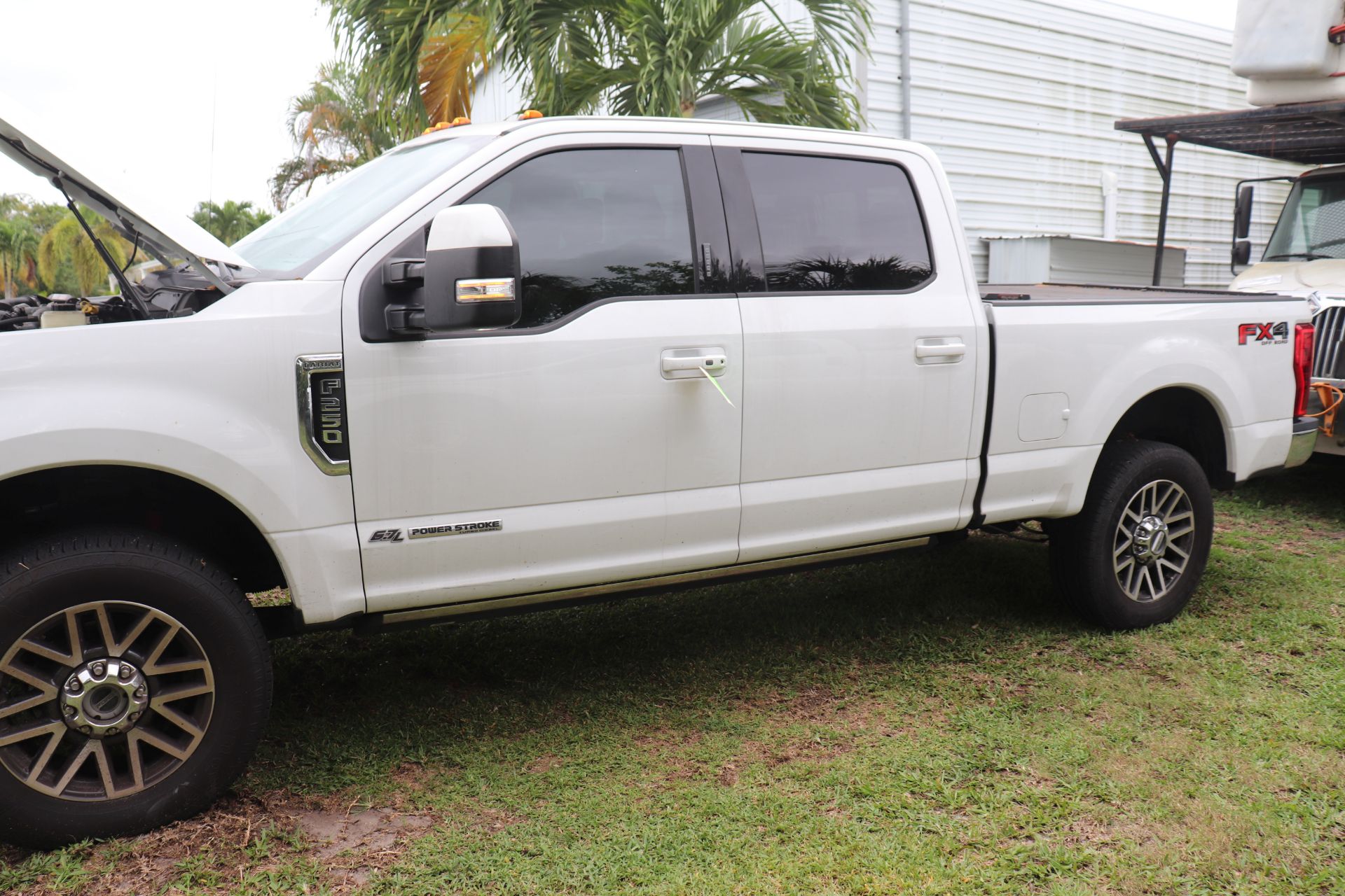 2017 Ford F-250 Lariat 6.7 liter power stoke turbo diesel pickup, 75,077 Miles, Roll-N-Lock Bed Cove - Image 12 of 30