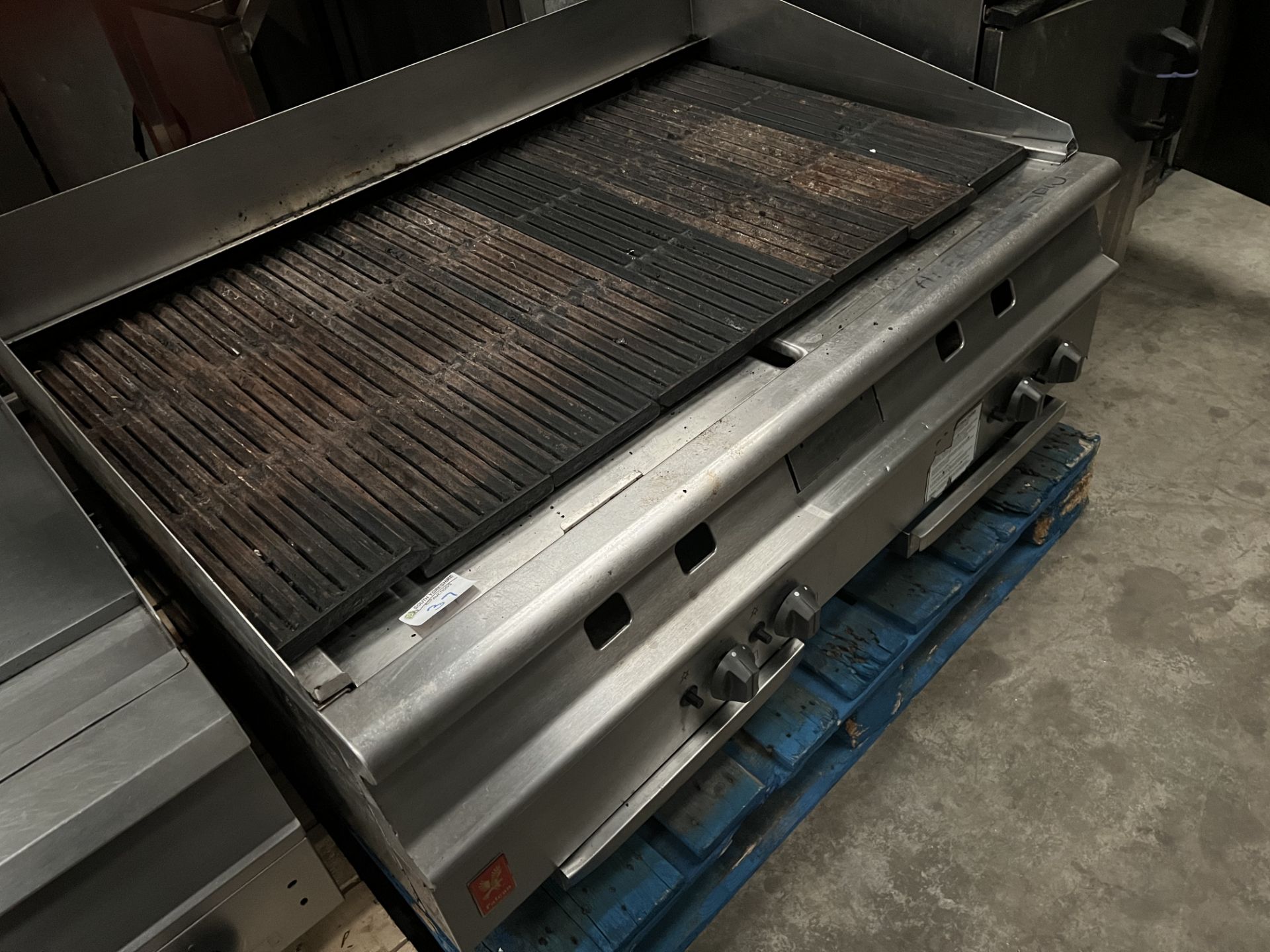 Falcon Nat Gas Char Grill 1200 mm Wide - Image 3 of 3