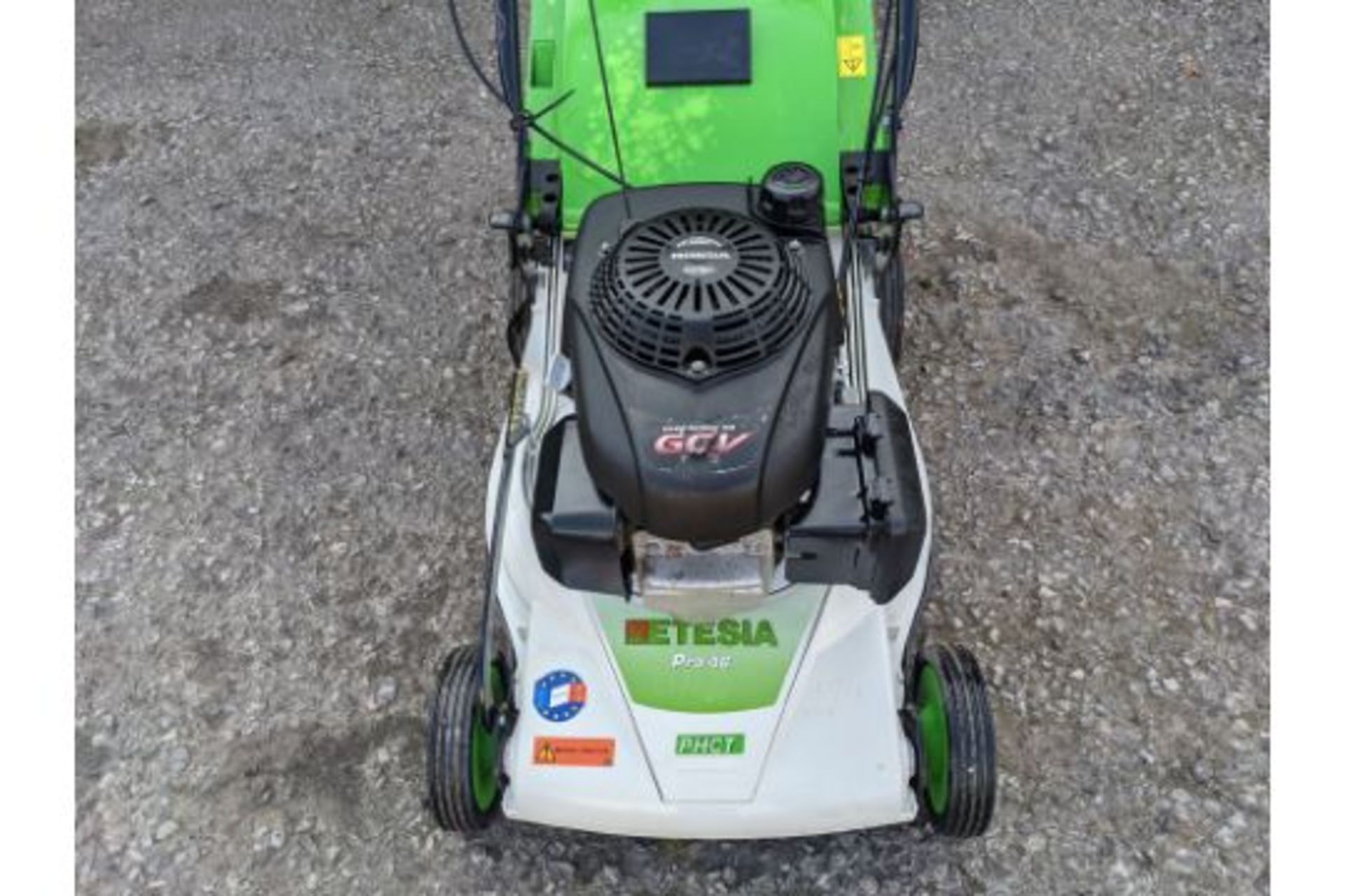 2019 Etesia Pro 46 PHCT 18" Self Propelled Lawn Mower - Image 2 of 5