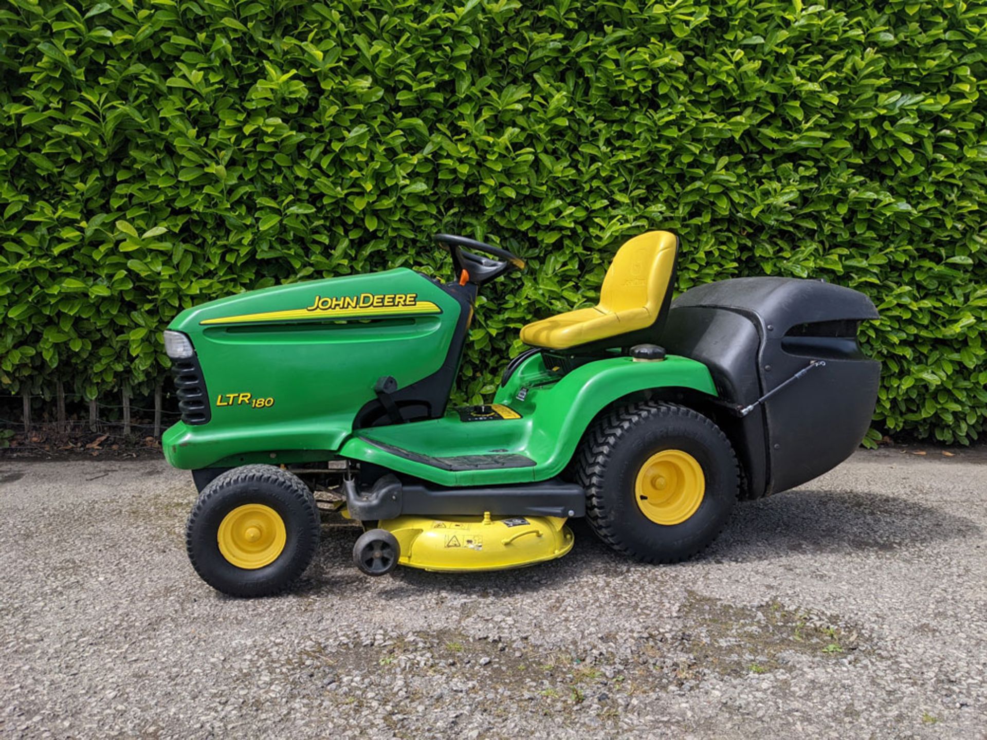 John Deere LTR180 42" Ride On Rotary Mower