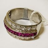 VINTAGE 1930'S ART DECO PLATINUM DIAMOND & RUBY RING - SIZE O