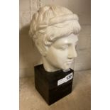 CLASSICAL MARBLE HEAD ON BASE - 28 CMS (H)