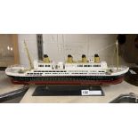 VINTAGE MODEL OF THE ''TITANIC'' - 50 CMS (L)