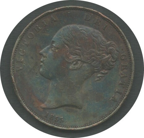 1855 UNITED KINGDOM ONE PENNY COPPER COIN (1ST PORTRAIT)