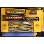 HORNBY 0.0 GAUGE SILVER KING TRAIN SET