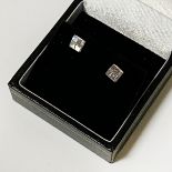 18CT GOLD FOUR STONE DIAMOND STUD EARRINGS