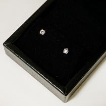 18CT WHITE GOLD STUD EARRINGS - 0.05 POINTS EACH
