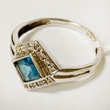 14CT AQUAMARINE RING - SIZE M - 2.2 GRAMS APPROX