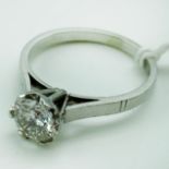 18CT WHITE GOLD DIAMOND RING - APPROX 1CT - SIZE N - APPROX 3.4G