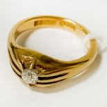 VINTAGE 18CT GOLD 0.20 POINT SOLITAIRE DIAMOND GYPSY RING - APPROX 8GRAMS