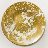 ROYAL CROWN DERBY DINNER PLATE FROM THE GOLD AVES COLLECTION - 27CM DIAMETER