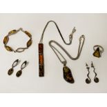 QTY OF 925 SILVER & AMBER JEWELLERY