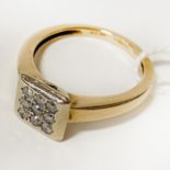 18CT GOLD DIAMOND RING - SIZE M