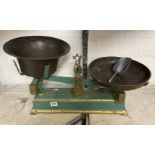 VINTAGE FORCE 5 KILO G SCALE