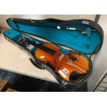 VIOLIN BOW & CASE