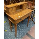 FRENCH STYLE LADIES DESK