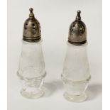 PAIR STERLING SILVER & ETCHED GLASS SALT & PEPPER POTS 8CMS (H)