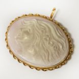 18K GOLD CAMEO PENDANT