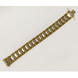 9 CT. WHITE & YELLOW GOLD BRACELET APPROX 37 GRAMS