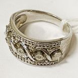 SILVER & DIAMOND RING SIZE L