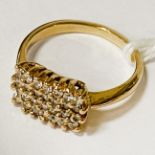 18CT GOLD & DIAMOND RING - SIZE I - 3.5 GRAMS APPROX