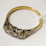 18 CARAT & PLATINUM DIAMOND RING SIZE L 2.2 GRAMS APPROX