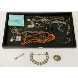 QTY OF SILVER ITEMS & BROOCHES & SOME COSTUME JEWELLERY
