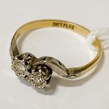 18CT GOLD TWO STONE DIAMOND RING - SIZE P