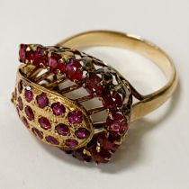 HM 14CT GOLD & RUBY HORSESHOE RING - SIZE M 6 GRAMS APPROX