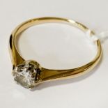 18CT GOLD SINGLE STONE DIAMOND RING - 25 POINTS -SIZE L