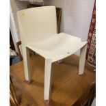 DESIGNER PLASTIC CHAIR