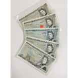 5 X £5 BANKNOTES